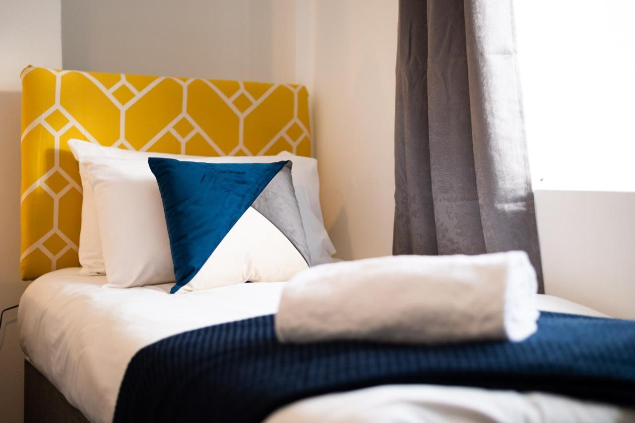 City Centre, Parking, Smart Tv'S In All Rooms Swansea Exterior photo